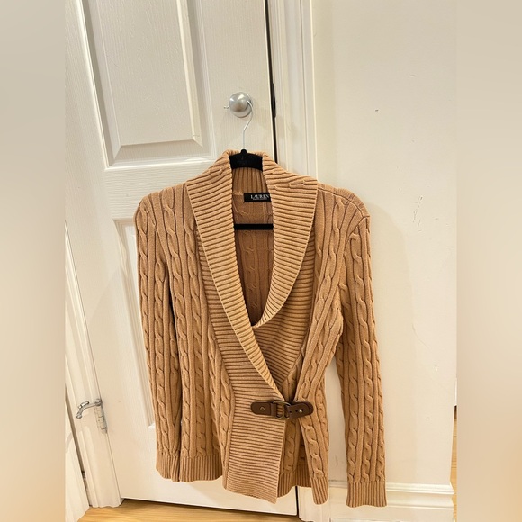 Lauren Ralph Lauren Camel Shawl Collar Cable Knit Cardigan with Buckle - Picture 3 of 7